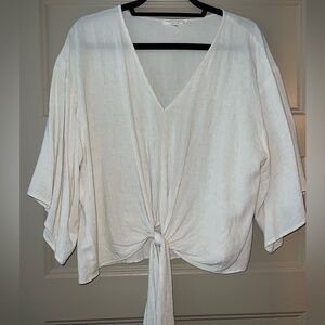 Tan linen short sleeve shirt with tie in front, women’s M, Final Touch